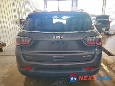 Zdjęcie 6 z 14 samochodu: 2018 JEEP COMPASS LATITUDE VIN:3C4NJCBB5JT338856 - miniatura