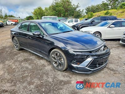 Czwarte zdjęcie samochodu z boku: 2025 HYUNDAI SONATA SEL VIN:KMHL64JA0SA440576 - miniatura