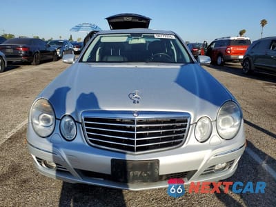 Piąte zdjęcie samochodu w środku: 2008 MERCEDES-BENZ E 350 VIN:WDBUF56X98B228885 - miniatura