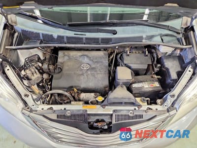 Zdjęcie 12 z 13 samochodu: 2014 TOYOTA SIENNA XLE 7-PASSENGER VIN:5TDDK3DC0ES090711 - miniatura