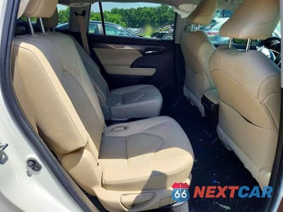 Zdjęcie 11 z 13 samochodu: 2021 TOYOTA HIGHLANDER HYBRID PLATINUM VIN:5TDEBRCH1MS048860 - miniatura