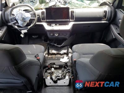 Zdjęcie 8 z 12 samochodu: 2025 FORD EXPEDITION XL VIN:1FMJU1G82SEA12775 - miniatura