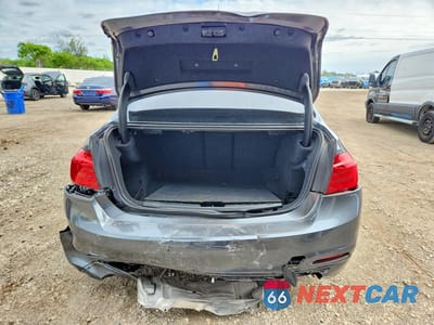 Zdjęcie 6 z 12 samochodu: 2018 BMW 330 I VIN:WBA8B9G53JNU58071 - miniatura