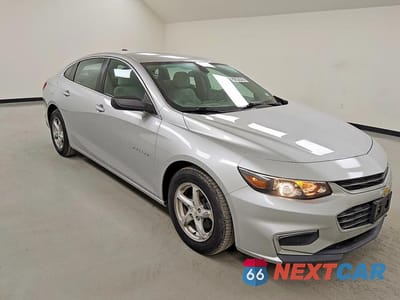 Czwarte zdjęcie samochodu z boku: 2017 CHEVROLET MALIBU LS VIN:1G1ZC5ST6HF125508 - miniatura