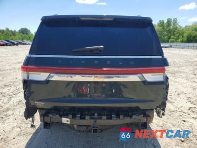 Zdjęcie 6 z 14 samochodu: 2022 LINCOLN NAVIGATOR BLACK LABEL VIN:5LMJJ2TT7NEL16923 - miniatura