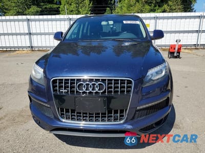 Piąte zdjęcie samochodu w środku: 2014 AUDI Q7 PRESTIGE VIN:WA1DGAFE6ED015621 - miniatura