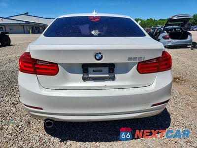 Zdjęcie 6 z 13 samochodu: 2015 BMW 320 I VIN:WBA3B1C50FP831533 - miniatura