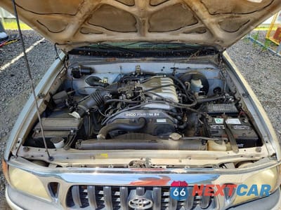 Zdjęcie 11 z 12 samochodu: 2002 TOYOTA TACOMA DOUBLE CAB VIN:5TEHN72N92Z134529 - miniatura