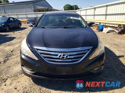 Piąte zdjęcie samochodu w środku: 2014 HYUNDAI SONATA SE VIN:5NPEC4AC6EH877745 - miniatura