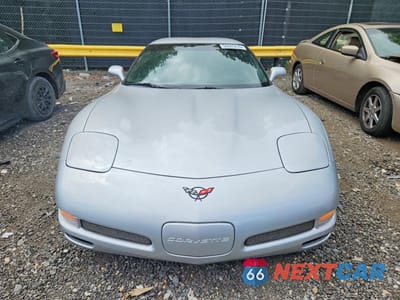 Piąte zdjęcie samochodu w środku: 2001 CHEVROLET CORVETTE Z06 VIN:1G1YY12S915119467 - miniatura