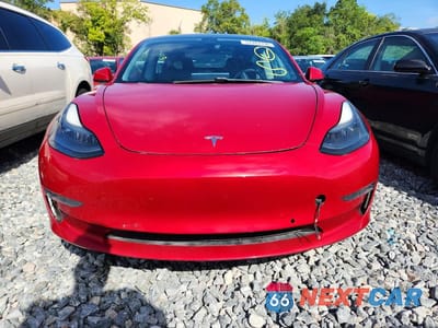 Piąte zdjęcie samochodu w środku: 2021 TESLA MODEL 3 VIN:5YJ3E1EBXMF902886 - miniatura