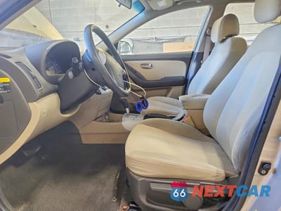 Zdjęcie 7 z 12 samochodu: 2009 HYUNDAI ELANTRA GLS VIN:KMHDU46D39U601668 - miniatura
