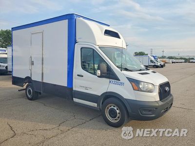 Czwarte zdjęcie samochodu z boku: 2023 FORD TRANSIT DELIVERY TRUCK VIN:1FDBW5ZG4PKA23392 - miniatura