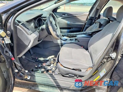 Zdjęcie 7 z 13 samochodu: 2013 HYUNDAI SONATA GLS VIN:5NPEB4AC2DH738150 - miniatura