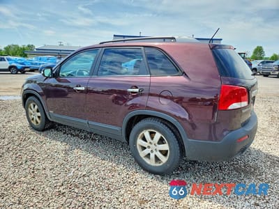 Drugie zdjęcie samochodu z przodu: 2013 KIA SORENTO LX VIN:5XYKTCA62DG322465 - miniatura