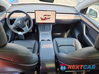 Zdjęcie 8 z 13 samochodu: 2024 TESLA MODEL Y VIN:7SAYGAEE5RF182904 - miniatura