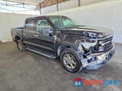 Czwarte zdjęcie samochodu z boku: 2025 FORD F150 XLT VIN:1FTFW3L88SKE77567 - miniatura