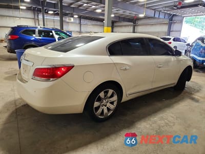 Trzecie zdjęcie samochodu z tyłu: 2010 BUICK LACROSSE CXL VIN:1G4GD5GG3AF138192 - miniatura