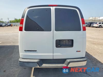Zdjęcie 6 z 13 samochodu: 2019 CHEVROLET EXPRESS G3500 LT VIN:1GAZGPFG2K1248899 - miniatura