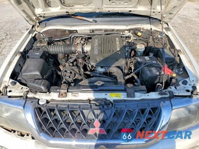 Zdjęcie 11 z 12 samochodu: 2000 MITSUBISHI MONTERO SPORT LIMITED VIN:JA4MT41R7YP037007 - miniatura