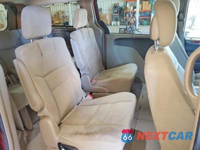 Zdjęcie 11 z 13 samochodu: 2016 CHRYSLER TOWN & COUNTRY TOURING VIN:2C4RC1BGXGR215805 - miniatura