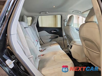 Zdjęcie 11 z 13 samochodu: 2021 JEEP CHEROKEE LATITUDE LUX VIN:1C4PJLMX7MD180807 - miniatura