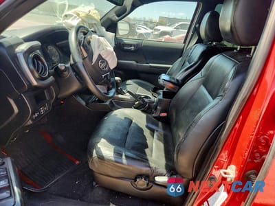 Zdjęcie 7 z 14 samochodu: 2019 TOYOTA TACOMA SR5 VIN:5TFAZ5CN6KX074869 - miniatura
