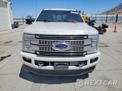 Piąte zdjęcie samochodu w środku: 2018 FORD F250 SUPER DUTY VIN:1FT7W2BTXJEB71844 - miniatura