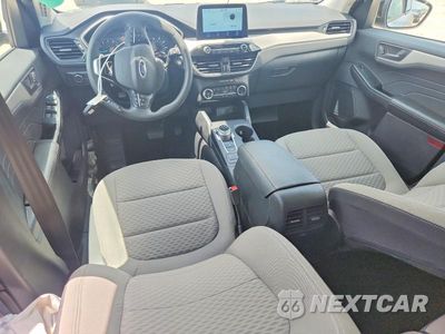Zdjęcie 8 z 13 samochodu: 2022 FORD ESCAPE SE VIN:1FMCU0G65NUB68305 - miniatura