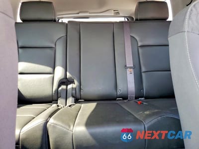 Zdjęcie 11 z 13 samochodu: 2019 CHEVROLET TAHOE POLICE VIN:1GNLCDEC3KR152133 - miniatura