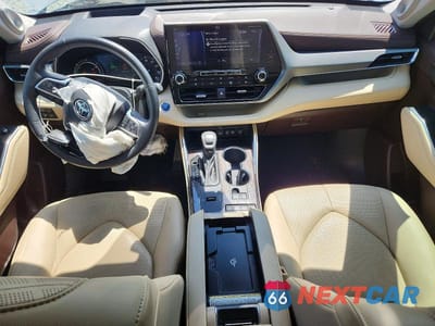 Zdjęcie 8 z 13 samochodu: 2021 TOYOTA HIGHLANDER HYBRID PLATINUM VIN:5TDEBRCH1MS048860 - miniatura