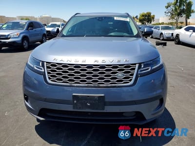 Piąte zdjęcie samochodu w środku: 2020 LAND ROVER RANGE ROVER VELAR S VIN:SALYB2EX0LA264616 - miniatura