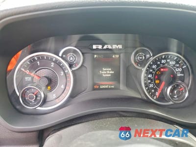 Zdjęcie 8 z 10 samochodu: 2024 RAM 3500 TRADESMAN VIN:3C63RRGL3RG295330 - miniatura