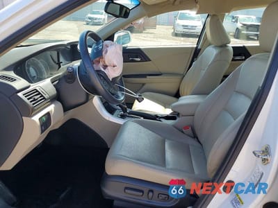 Zdjęcie 7 z 12 samochodu: 2013 HONDA ACCORD TOURING VIN:1HGCR3F9XDA040825 - miniatura