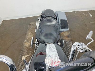 Piąte zdjęcie samochodu w środku: 2002 HARLEY-DAVIDSON FLHT VIN:1HD1DDV172Y621370 - miniatura