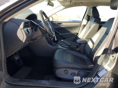 Zdjęcie 7 z 13 samochodu: 2021 VOLKSWAGEN PASSAT SE VIN:1VWSA7A39MC011085 - miniatura