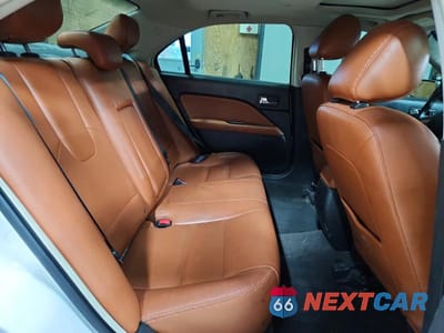 Zdjęcie 10 z 12 samochodu: 2011 FORD FUSION VIN:3FAHP0JA5BR107074 - miniatura