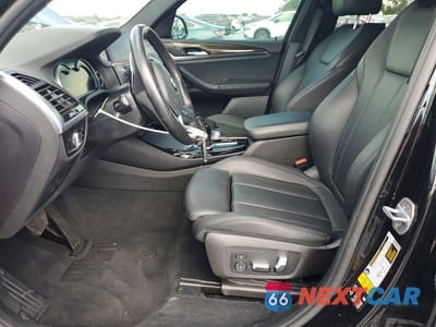 Zdjęcie 7 z 13 samochodu: 2019 BMW X3 XDRIVE30I VIN:5UXTR9C51KLE21551 - miniatura
