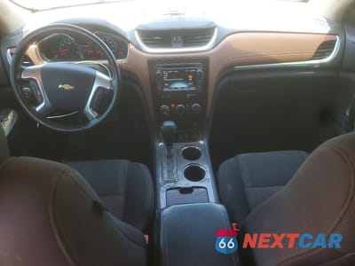 Zdjęcie 8 z 13 samochodu: 2017 CHEVROLET TRAVERSE LT VIN:1GNKVGKD2HJ313390 - miniatura