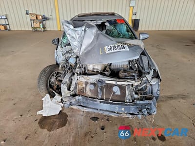 Piąte zdjęcie samochodu w środku: 2016 TOYOTA CAMRY SE VIN:4T1BF1FK8GU550843 - miniatura
