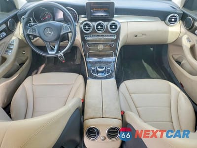Zdjęcie 8 z 12 samochodu: 2017 MERCEDES-BENZ C 300 VIN:WDDWF4JB0HR306726 - miniatura