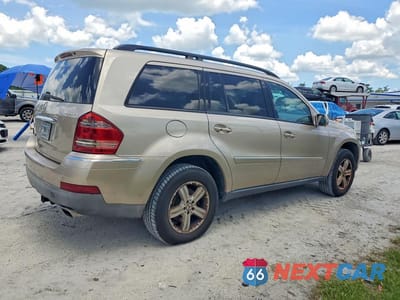 Trzecie zdjęcie samochodu z tyłu: 2007 MERCEDES-BENZ GL 450 4MATIC VIN:4JGBF71E47A144080 - miniatura