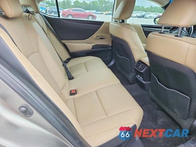 Zdjęcie 10 z 12 samochodu: 2021 LEXUS ES 300H VIN:58ADA1C19MU004060 - miniatura