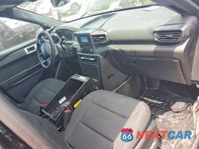 Zdjęcie 8 z 13 samochodu: 2023 FORD EXPLORER POLICE INTERCEPTOR VIN:1FM5K8ABXPGA81813 - miniatura