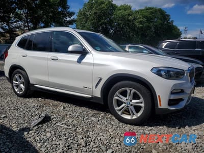 Czwarte zdjęcie samochodu z boku: 2018 BMW X3 XDRIVE30I VIN:5UXTR9C54JLD59559 - miniatura