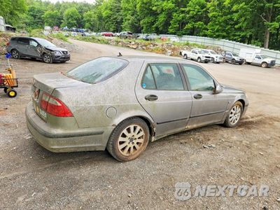 Trzecie zdjęcie samochodu z tyłu: 1995 SAAB 900 VIN:YS3EB49E523041904 - miniatura