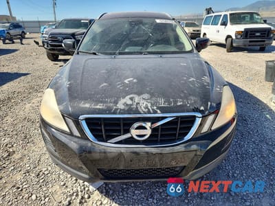 Piąte zdjęcie samochodu w środku: 2011 VOLVO XC60 3.2 VIN:YV4952DL7B2163970 - miniatura