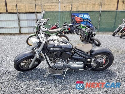 Trzecie zdjęcie samochodu z tyłu: 2008 YAMAHA XVS1100 A VIN:JYAVP11E48A107166 - miniatura