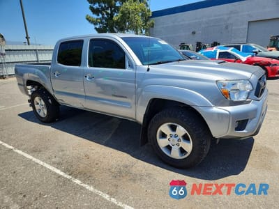 Czwarte zdjęcie samochodu z boku: 2015 TOYOTA TACOMA DOUBLE CAB PRERUNNER VIN:3TMJU4GN8FM187303 - miniatura