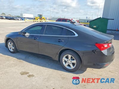 Drugie zdjęcie samochodu z przodu: 2021 CHEVROLET MALIBU LS VIN:1G1ZB5ST8MF050601 - miniatura